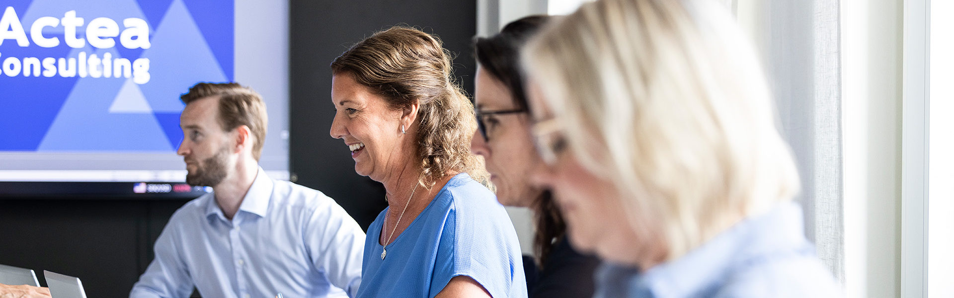 Startsida, med kollegor Actea management